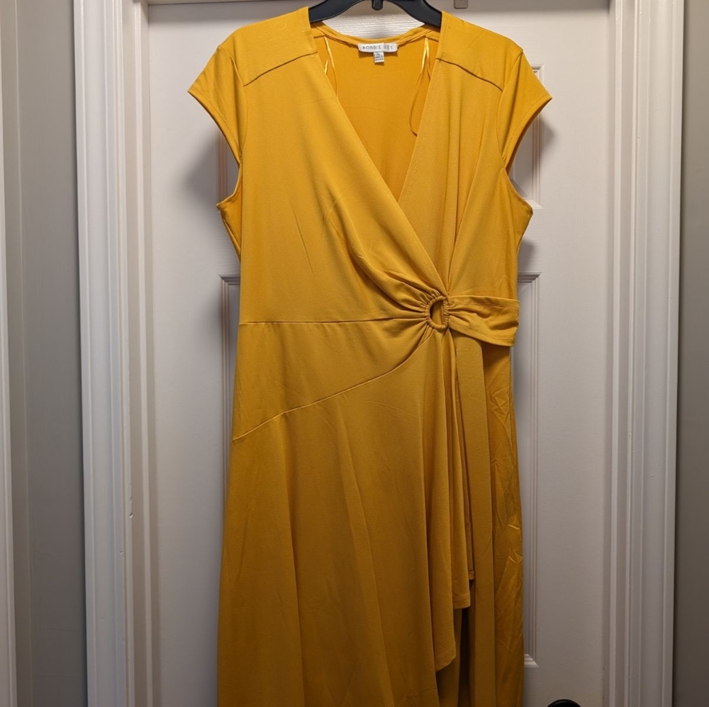 Yellow Robbie Bee XL dress